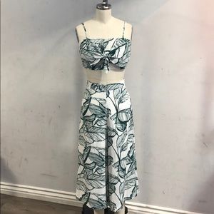 TWO-PIECE SET